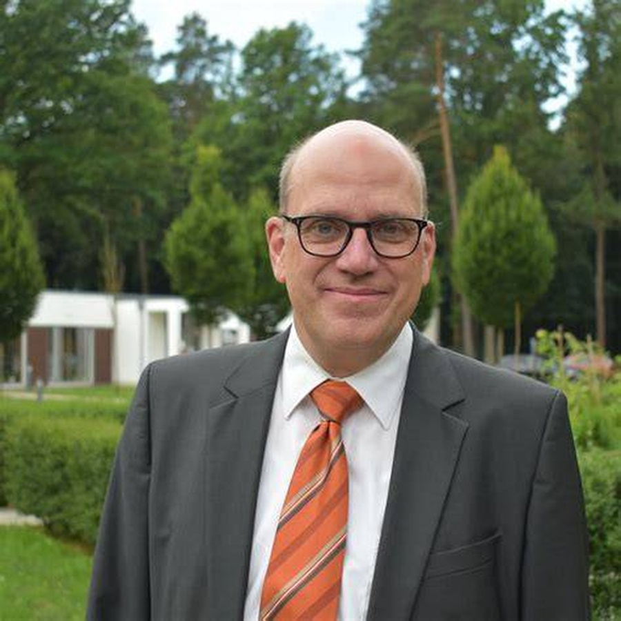 Porträt von PD Dr. med. Christian Dohle